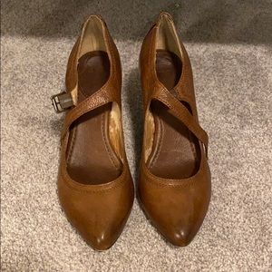 8 1/2 Frye Mary Jane Wedge